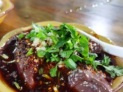 -小杨翘脚牛肉