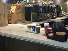 -瑞幸咖啡(新世界中心店)