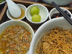 -蟹上黄·蟹黄面·江南糖水(人民广场店)