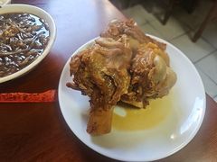 -王记酱骨头馆(新华路一店)