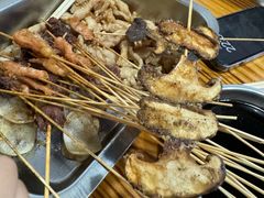 -阿姨小肉摊(同济西苑店)