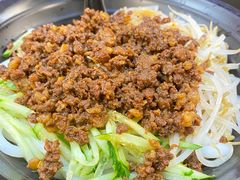 -丽虹云南过桥米线(兴工街店)