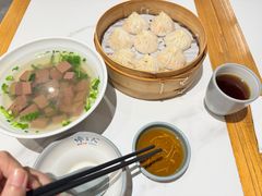 -馋三尺蟹粉小笼(人民广场店)