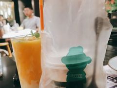 -伯顿西餐厅(厚街香榭丽店)