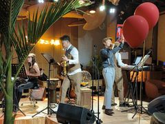 -不二民谣音乐餐酒吧(长沙店)