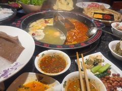 -渝香居重庆火锅(铁西三道街店)