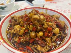 -堂瓦里·33年传统赣菜(第一街区店)