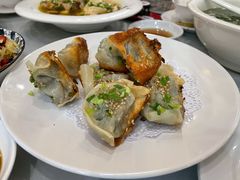煎馄饨-小实惠嘉(威海路店)
