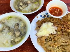 -建国蚵煎蚵面