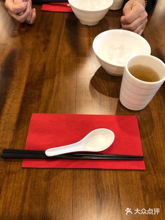 明家烧腊图片