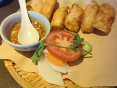 -大头虾越式风味餐厅(光明广场店)