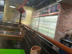 -两三事小郡肝串串香火锅(桂庙店)