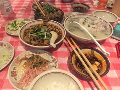-老方桌烂蹄花川菜馆(九龙坡店)