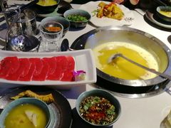 -溏心风鲍港式打边炉(余英坊店)