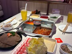 -海底捞火锅(杭州庆春路夜宵主题店)