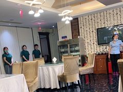 大堂-干老四雅鱼饭店(滨江西路店)