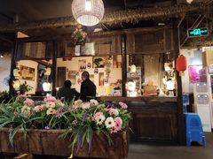 -佬革命主题火锅(玉沙路店)