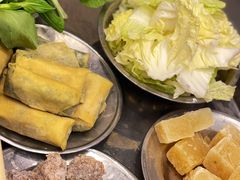 荠菜百叶包-月圆火锅(宁海东路二店)