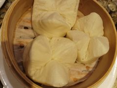 叉烧包-查厘士(怀旧点心乐坊店)