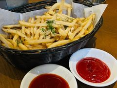 -植物园哈利亚餐厅