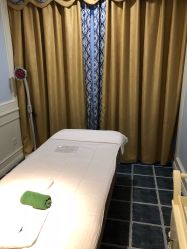 -静博士养生美容连锁