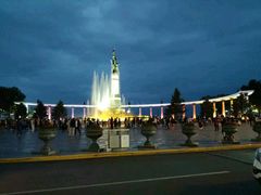 -人民防洪胜利纪念塔