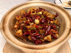 -品海楼·大连海胆锅贴馆(东港店)