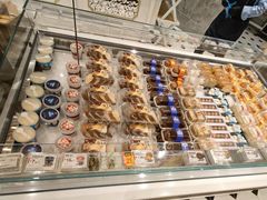 -85度C(生甜甜圈研究工坊·上海平凉店)