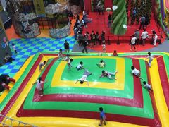 -蒙特利亲子乐园