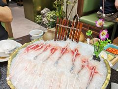 -得意咚瓜·顺德鱼生·冬瓜火锅(深圳首店)