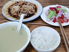 -温记府廟豆汤饭·始于1955年(海椒店)