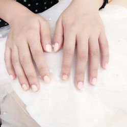 -J.shop日式轻奢美甲美睫沙龙