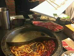-疯狂的筷子老灶九宫格火锅