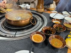 -阿山卓·野生菌火锅·纳西火塘烤肉