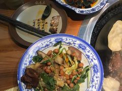-锅来乐地锅鸡(安亭店)