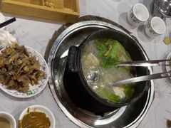 -鲁朗边巴次仁农家石锅