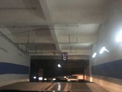 -华宇广场·停车场