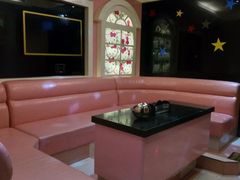 -迈秀量贩KTV(飞航广场店)