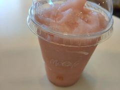 水蜜桃雪冰-麦当劳(宜安广场店)