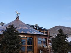 -中旅松花湖滑雪场