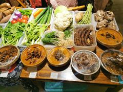 -富正毅三下锅·湘西韵味(天门山索道店)