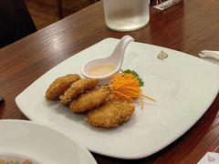 -Thai Pothong Restaurant
