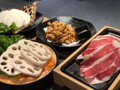 -湊湊火锅·茶憩(东城万达店)
