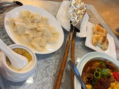 -汗腾格里·风味餐厅(新疆驻京办店)