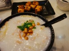 -大师傅粥品(埃华街)