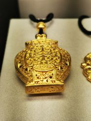 -周大福 CHOW TAI FOOK(新世界百货崇文店)