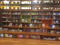 -外研书店(北京外国语大学西校区北外国际大厦店)