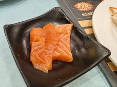 -金马门国际美食百汇(珞喻路店)