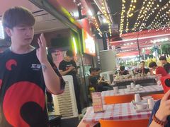 -龙巢盱眙龙虾·鸡煲·烧烤宵夜(坪洲店)