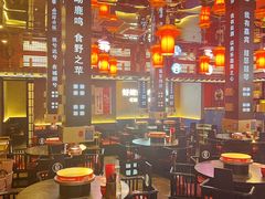 环境-秦炉烤肉(财富中心店)